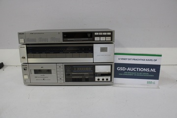 Afbeelding van Philips FT144 tuner, CD200 speler en FC141 cassette recorder