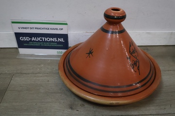 Afbeelding van Aardewerken tajine met zwart decor'