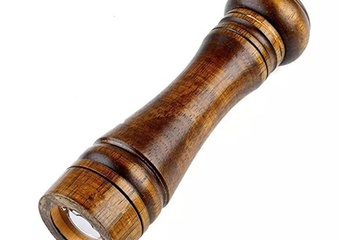 Afbeelding van Eiken houten pepermolen-29cm