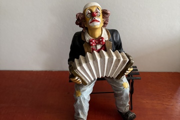Afbeelding van Clown met accordeon kunststof