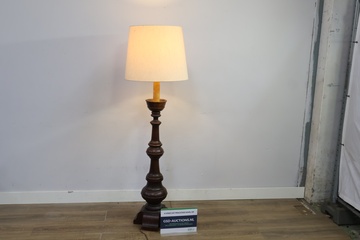 Afbeelding van Vintage houten vloerlamp