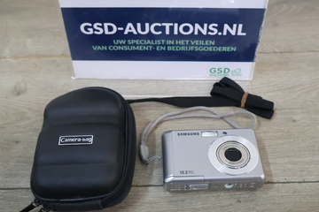 Afbeelding van Samsung digitale camera met cameratas