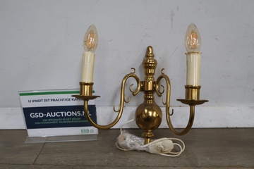 Afbeelding van Messing tweearmige wandlamp