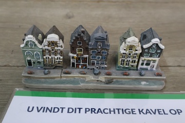 Afbeelding van Miniatuur Amsterdamse grachtenhuizen decoratie