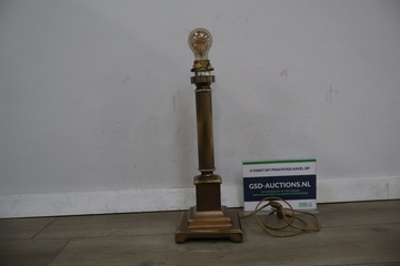 Afbeelding van vintage messing tafellampvoet in Hollywood Regency-stijl