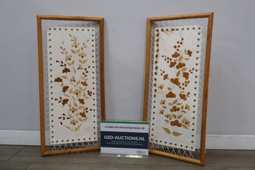 Afbeelding van Set van 2 ingelijste gedroogde bloemen in houten frame