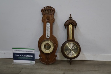 Afbeelding van Set houten barometers met thermometers