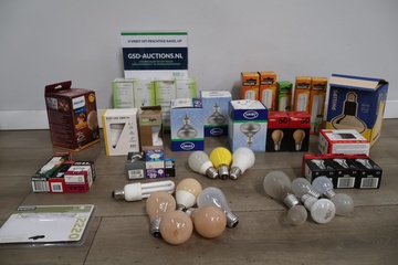 Afbeelding van Diverse gloeilampen en spaarlampen Philips, Leuci, Hema