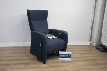 Afbeelding van Fitform Sta-op-stoel Elektrische Fauteuil