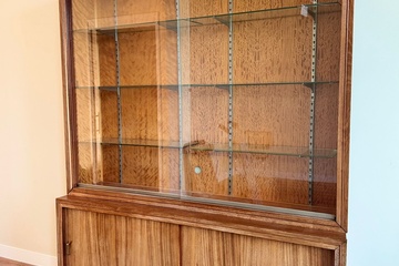 Afbeelding van Grote Vintage Servieskast, Vitrinekast, Buffetkast
