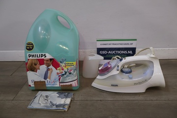 Afbeelding van Philips Perfective stoomstrijkijzer met waterreservoir