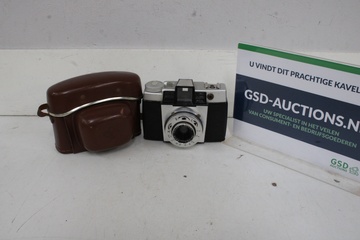 Afbeelding van Vintage camera met leren hoes