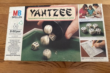 Afbeelding van Spel yahtzee gebruikt