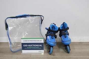 Afbeelding van Blauwe inline skates met draagtas