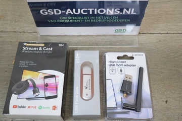 Afbeelding van Set draadloze streaming dongle, USB-stick en WiFi adapter