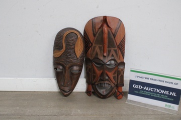 Afbeelding van Traditionele houten maskers