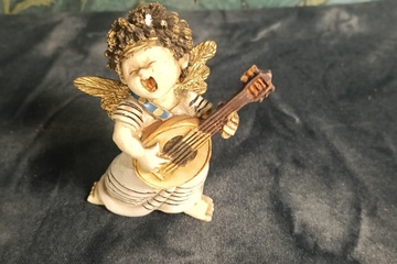 Afbeelding van Beeldje Engel met instrument 1995
