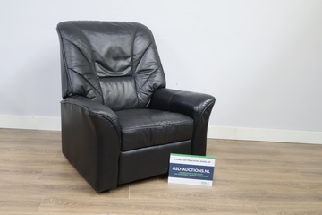 Afbeelding van Zwarte lederen fauteuil''