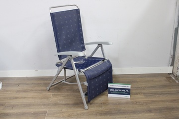 Afbeelding van Blauwe outdoor klapstoel met voetensteun