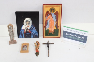 Afbeelding van Mix van diverse religieuze voorwerpen