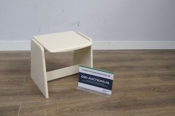 Afbeelding van Kastje, Sidetable