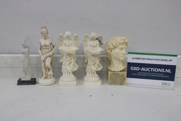 Afbeelding van Set decoratieve beelden van diverse klassieke figuren