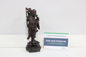 Afbeelding van Chinese handgesneden houten beeldje