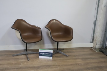 Afbeelding van 2x kuipstoel Eames Herman Miller