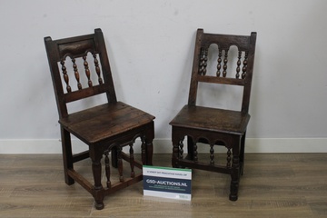 Afbeelding van Set van 2 Antieke Spaanse Stoelen
