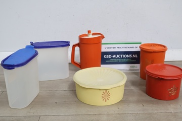 Afbeelding van Set vintage plastic bewaardozen en kan