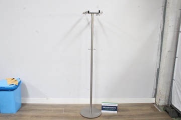 Afbeelding van Bony Design Staande kapstok met chromen frame'