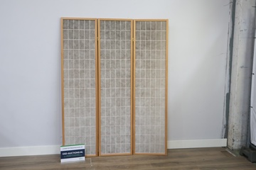 Afbeelding van Driedelige kamerscherm met houten frame
