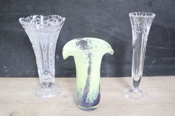 Afbeelding van Set van drie decoratieven vazen'