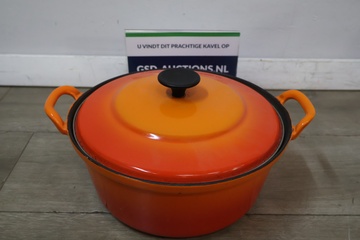 Afbeelding van Oranje geëmailleerde braadpan met deksel
