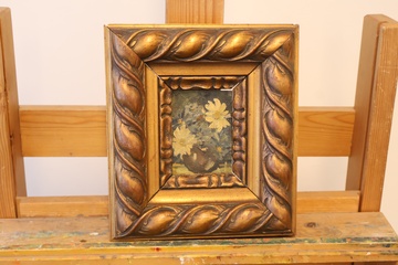 Afbeelding van Klein klassiek olieverfschilderij in goudkleurige lijst