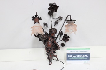 Afbeelding van Brocante wandlamp met cherubijn en bloem