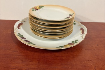 Afbeelding van Gebakken porselein servies (Czechoslovakia)