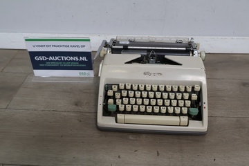 Afbeelding van Olympia typemachine