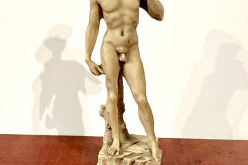 Afbeelding van Een replica Beeld van Michelangelo’s “David”