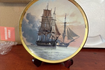 Afbeelding van The Franklin Mint Schip wandbord "La Belle Poule"