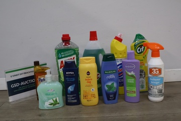 Afbeelding van Diverse schoonmaak- en verzorgingsmiddelen