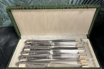 Afbeelding van vintage messen set art nouveau