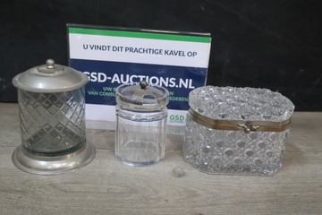 Afbeelding van Vintage glazen potten met deksels
