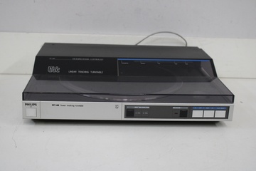 Afbeelding van Philips FP 146 linear tracking platenspeler
