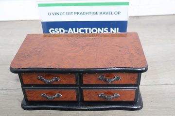 Afbeelding van Antiek Mini Ladekastje