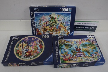 Afbeelding van Drie Ravensburger Disney puzzels van 1000 stukjes'