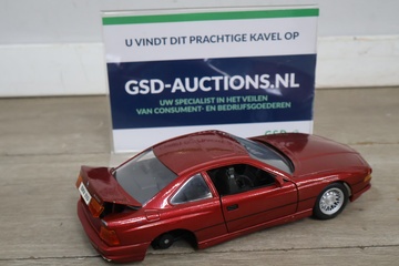 Afbeelding van Modelauto BMW 850i rood''