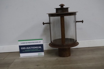 Afbeelding van Vintage Bruinmetalen Windlicht