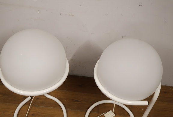 Afbeelding van Set van 2 Globe Vloerlampen - Model 653, Hala Zeist