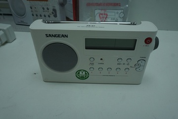 Afbeelding van Sangean Pack PR-D7 Draagbare Radio Wit